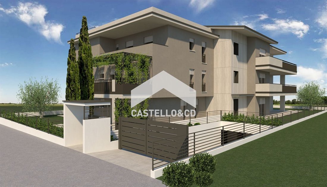 Apartment in Desenzano Centro, Desenzano del Garda, Lombardy 4 - 13495763