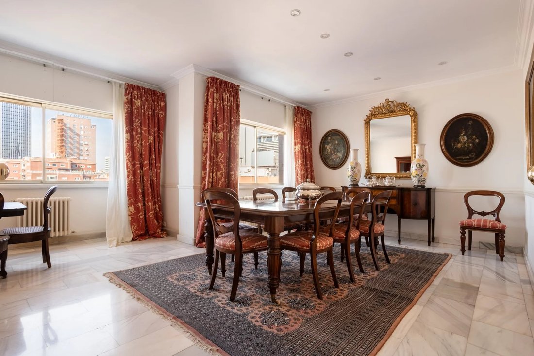 Apartment in Chamartín, Madrid, Spain 3 - 15221896