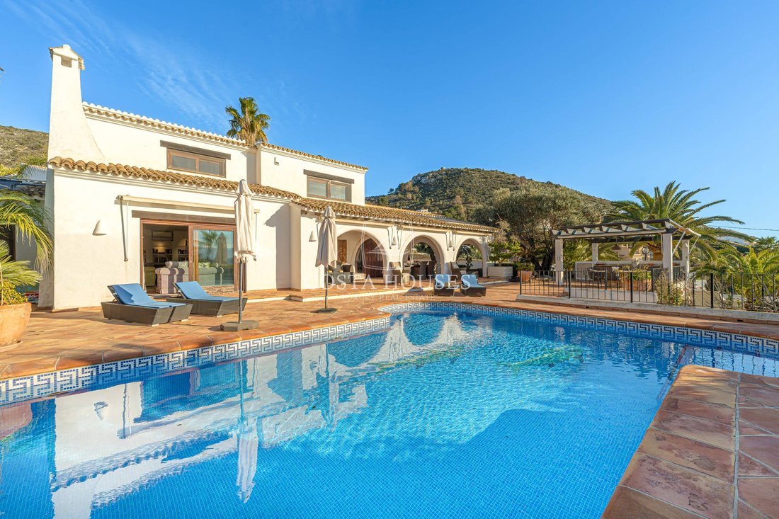 Villa in Moraira, Teulada, Valencian Community 2 - 15219929