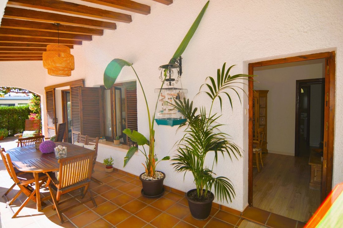 Villa in Dehesa de Campoamor, Orihuela, Valencian Community 2 - 12727951