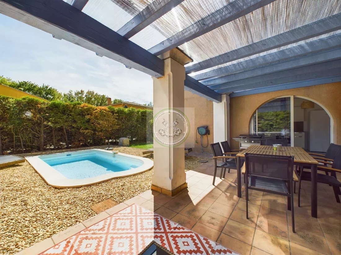 Villa in Frejus, Provence-Alpes-Côte d'Azur, France 3 - 15219083