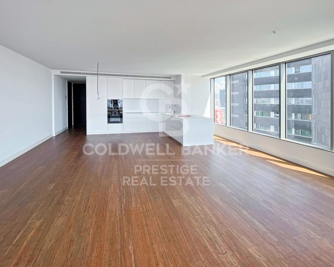 Apartment in Sant Martí, Barcelona, Spain 3 - 12817472