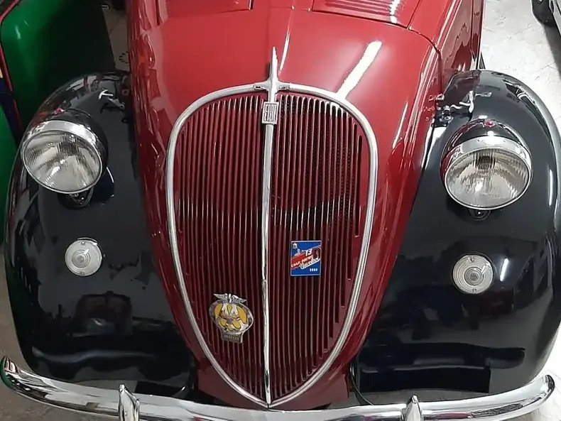 Cabriolet in Glendale, United States 4 - 15226422