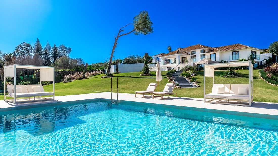 Villa in Marbella, Andalusia, Spain 1 - 15223234