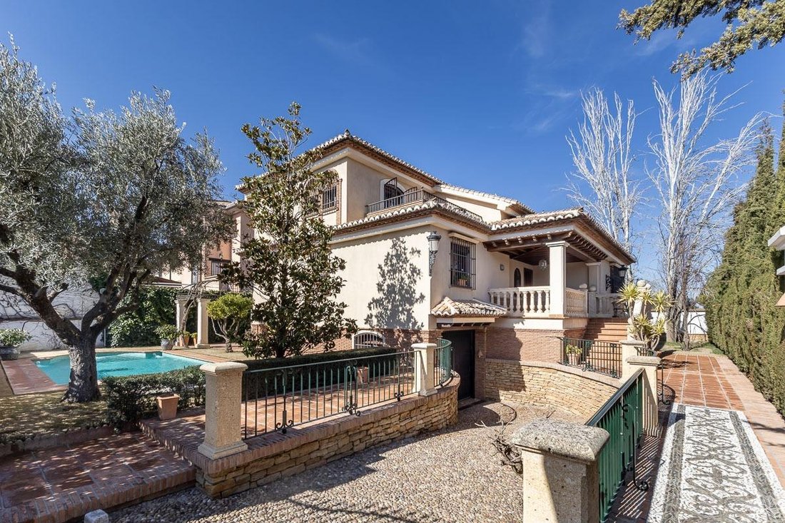 Villa in Ogijares, Andalusia, Spain 2 - 15220504