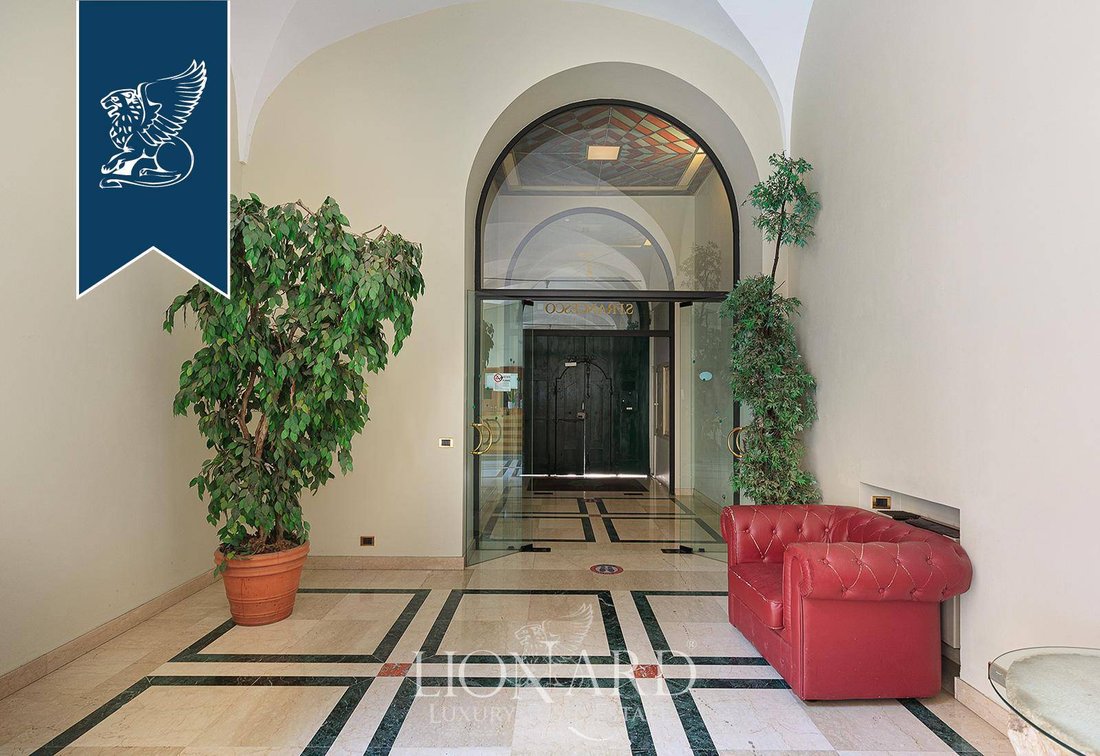 Villa in Historic Center, Brescia, Lombardy 5 - 13236344