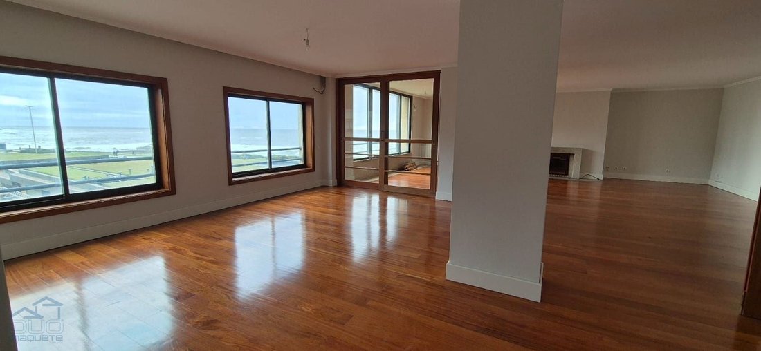 Apartment in Matosinhos e Leca da Palmeira, Porto District, Portugal 5 - 15219606