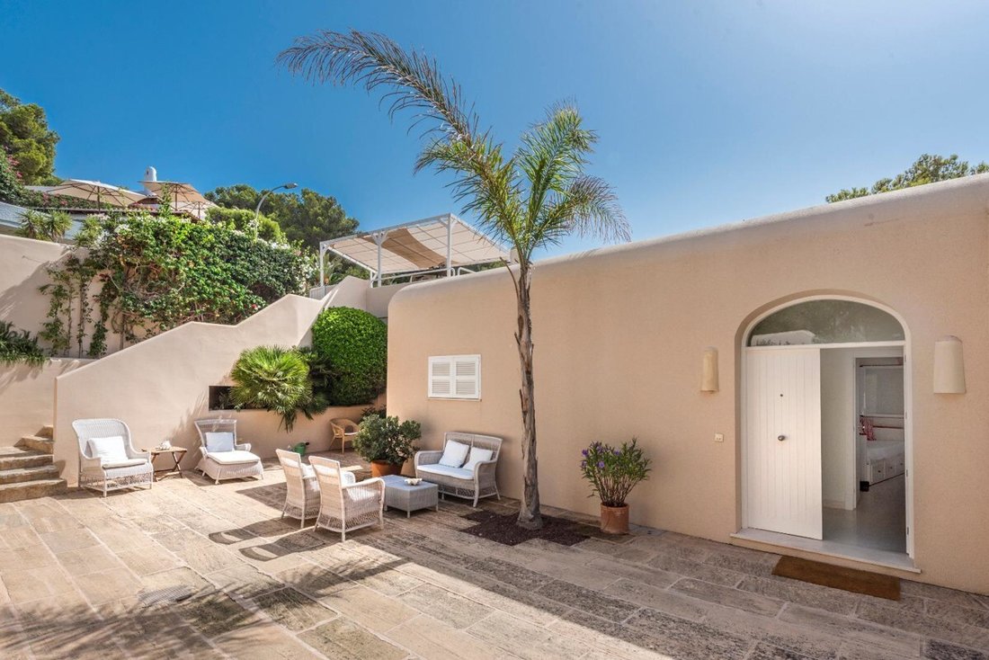 Villa in Sol de Mallorca, Calvia, Balearic Islands 4 - 15219296