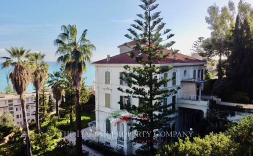 Villa in Corso degli Inglesi, Sanremo, Liguria 1