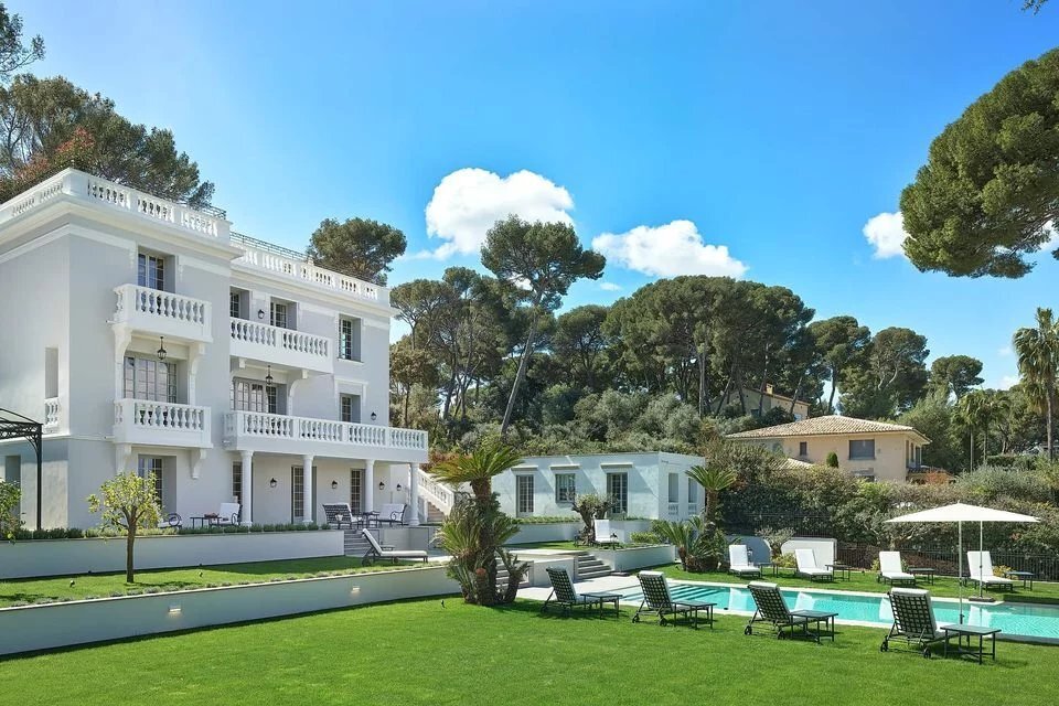 Villa in Antibes, Provence-Alpes-Côte d'Azur, France 2 - 15223205