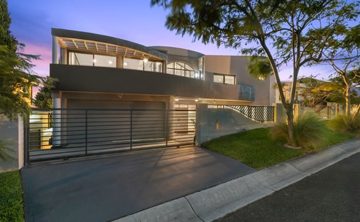 House in Cromer, New South Wales, Australia 1