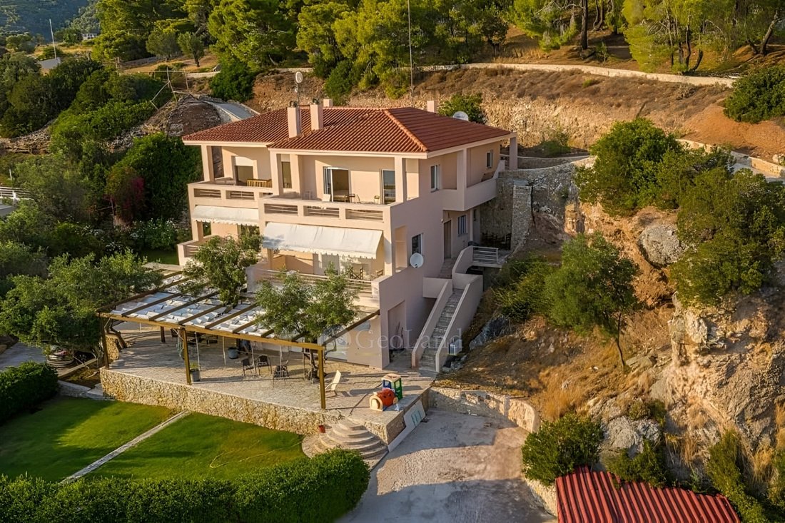 Villa in Community of Loutraki - Perachora, Loutraki - Perachora, Greece 4 - 15224552