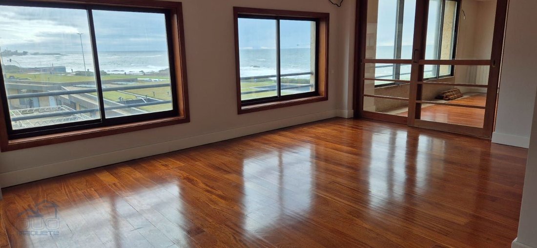 Apartment in Matosinhos e Leca da Palmeira, Porto District, Portugal 2 - 15219606