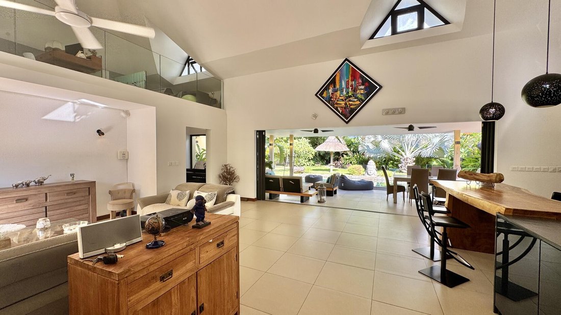 Villa in Grande Riviere Noire, Rivière Noire District, Mauritius 3 - 15219617