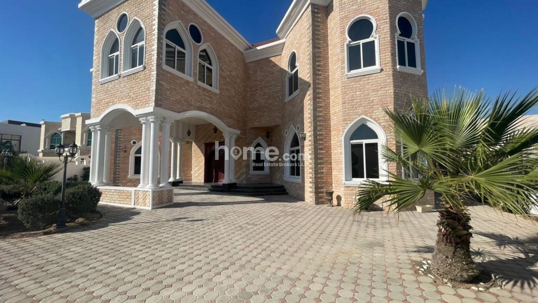 Villa in Dubai, Dubai, United Arab Emirates 2 - 15220640