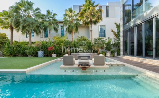Villa in Dubai, Dubai, United Arab Emirates 1