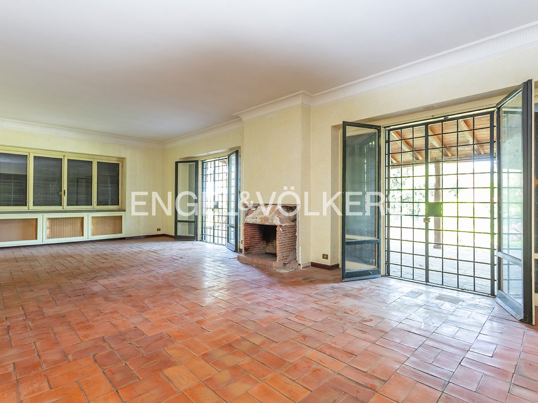 Villa in Tor Cervara, Rome, Italy 4 - 15069314
