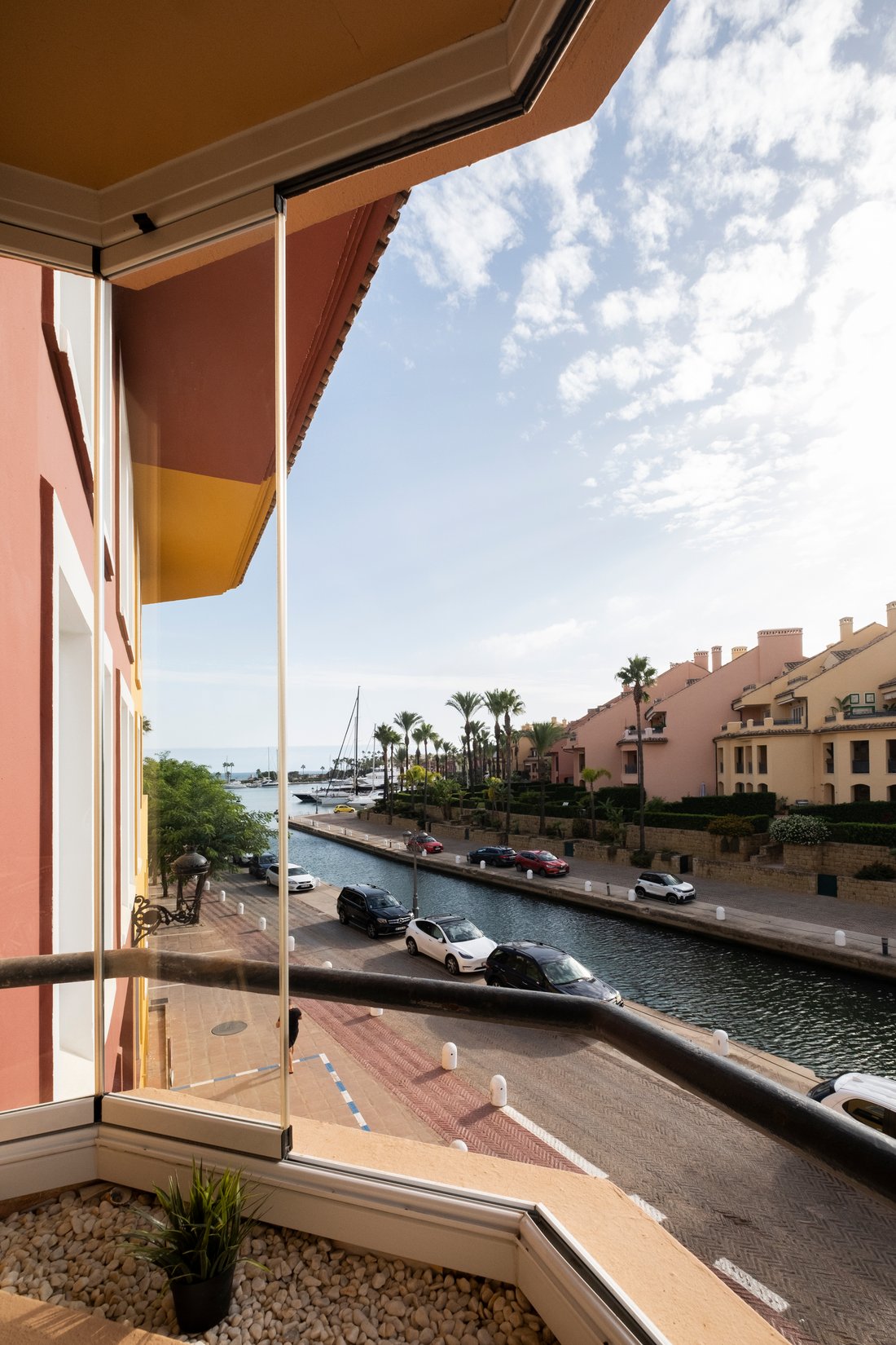 Apartment in Sotogrande, San Roque, Andalusia 1 - 15227388