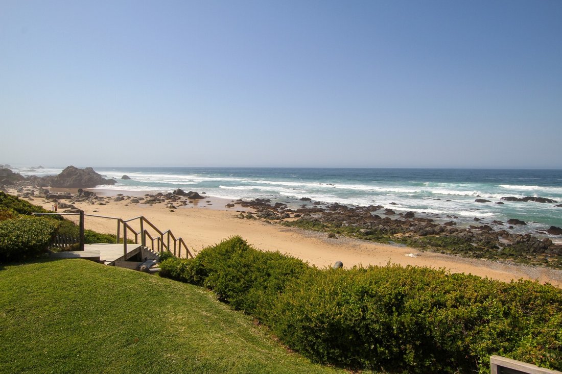 House in Plettenberg Bay, Western Cape, South Africa 2 - 15227769