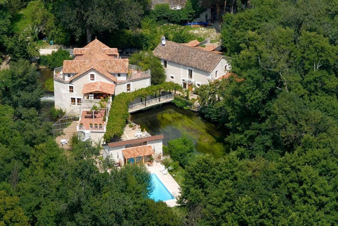 House in Ribérac, Nouvelle-Aquitaine, France 1 - 15227875