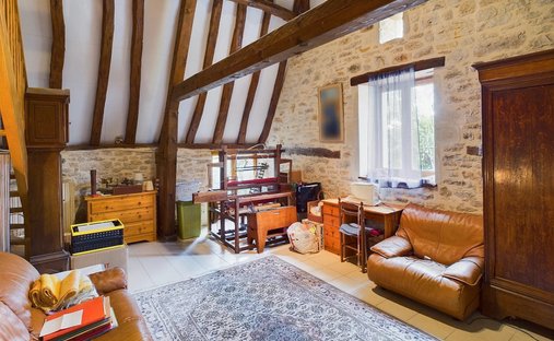 Castle for Sale in Ambeyrac, Occitanie, France