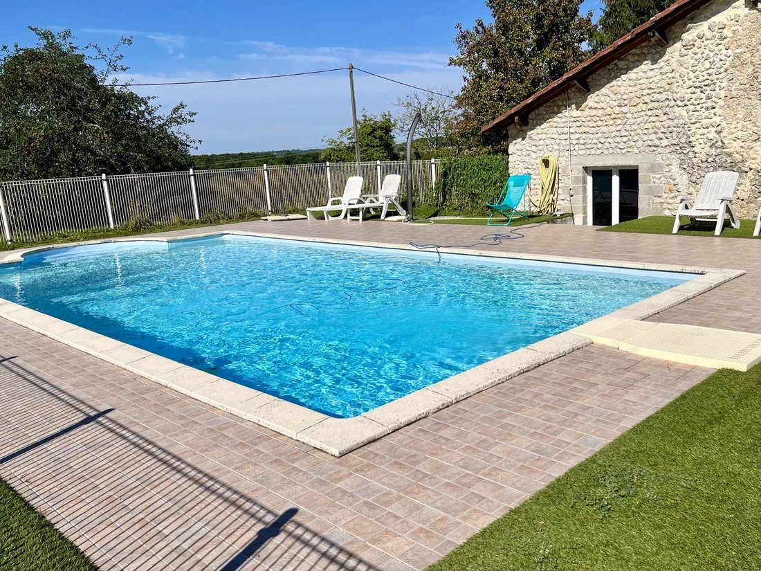 House in Montmoreau-Saint-Cybard, Montmoreau, France 2 - 15228094