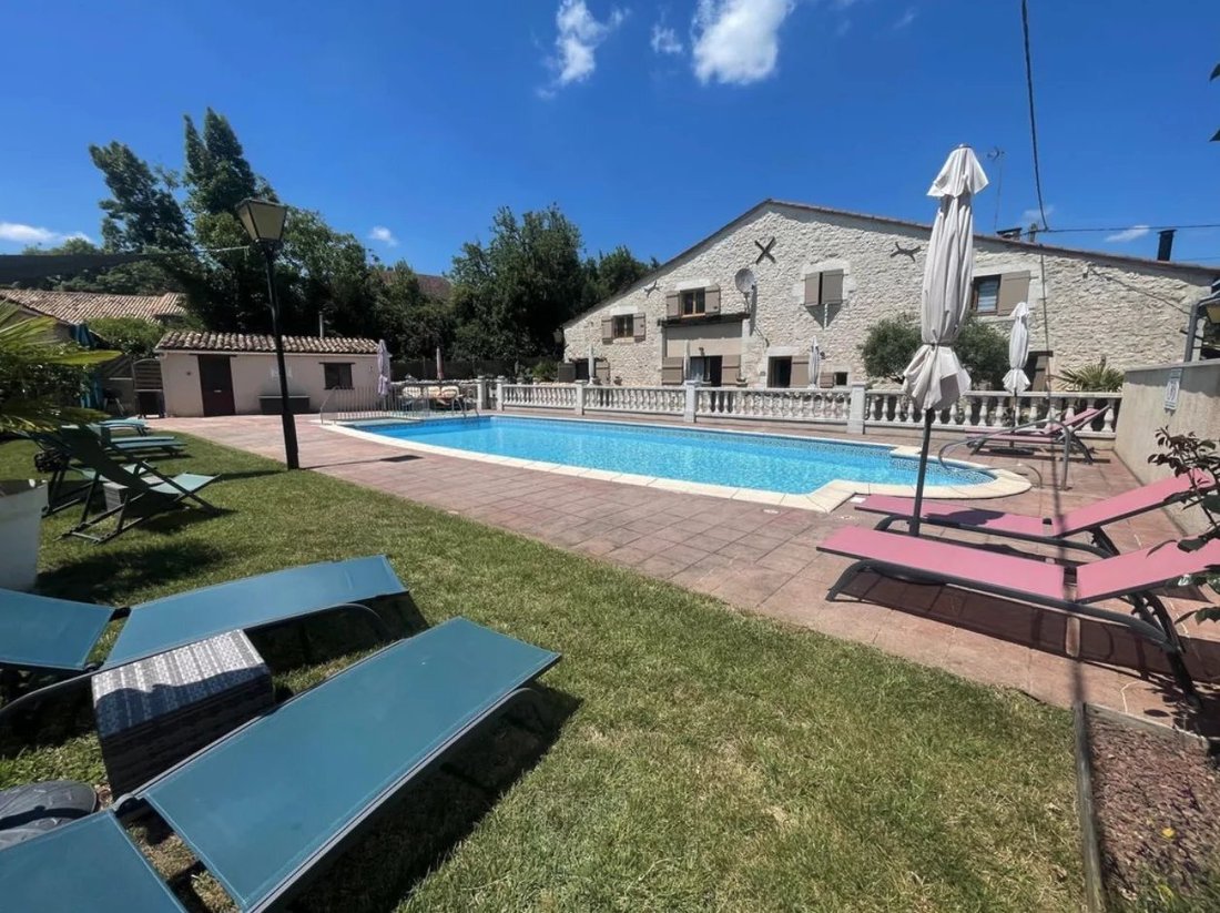 House in Sainte-Foy-la-Grande, Nouvelle-Aquitaine, France 1 - 15227938