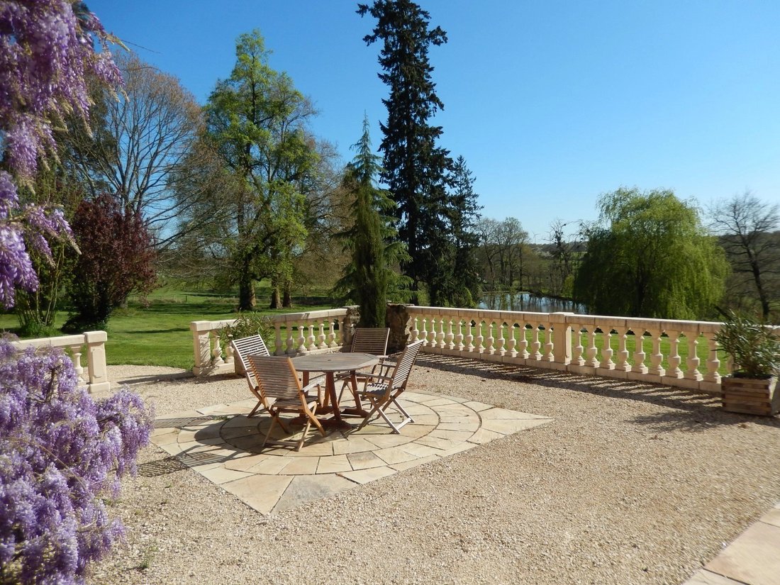 House in Confolens, Nouvelle-Aquitaine, France 2 - 15228114