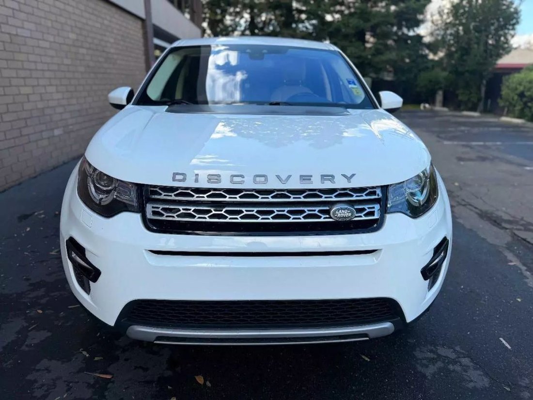 Suv in Sacramento, CA, United States 3 - 15225237