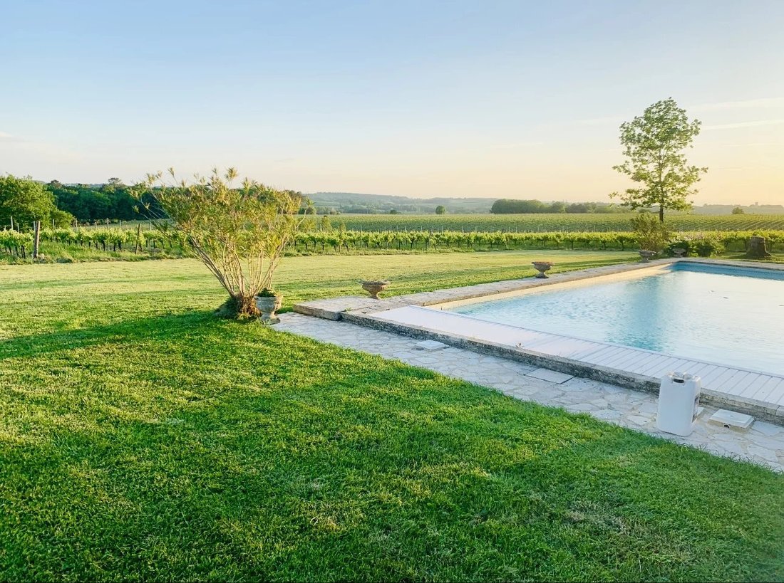 House in Sainte-Foy-la-Grande, Nouvelle-Aquitaine, France 2 - 15227941