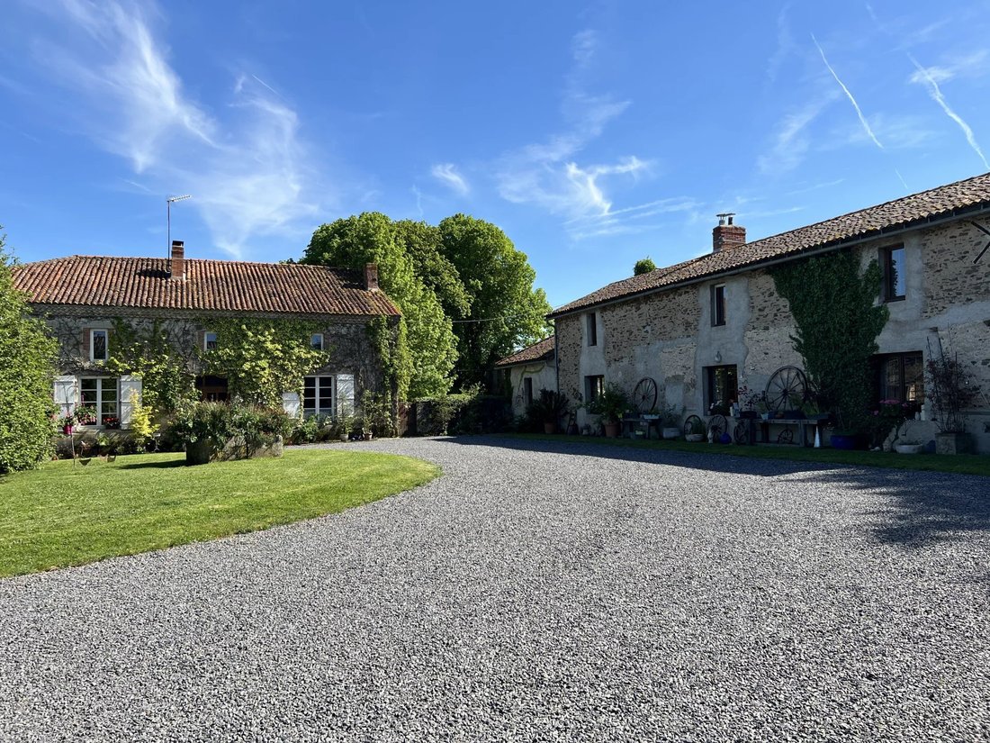 House in Darnac, Val-d'Oire-et-Gartempe, France 2 - 15227962