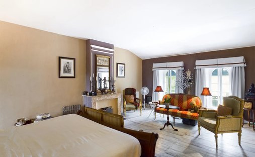 Castle for Sale in Castelnaudary, Occitanie, France