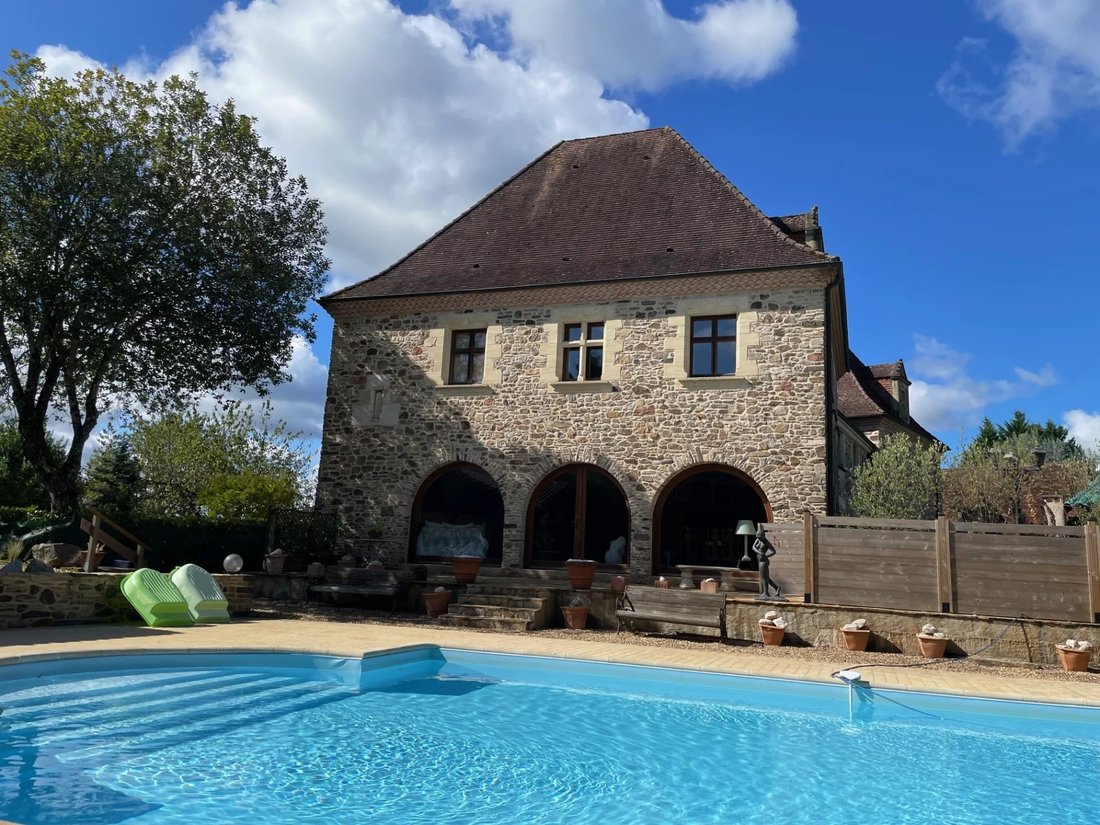 House in Hautefort, Nouvelle-Aquitaine, France 5 - 15228003