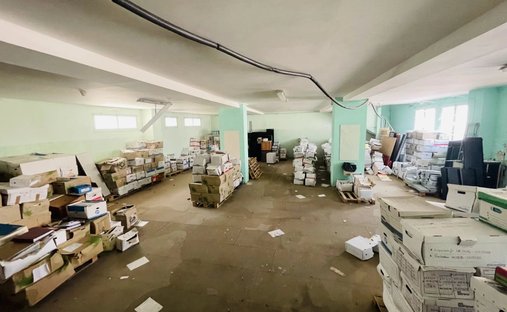 Castle for Sale in Barbezieux-Saint-Hilaire, Nouvelle-Aquitaine, France