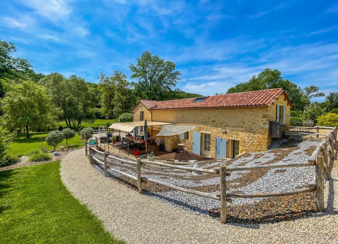 House in Plazac, Nouvelle-Aquitaine, France 2 - 15228237