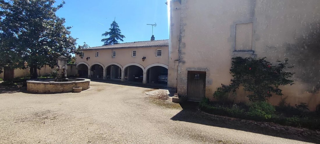 House in Vieux-Ruffec, Nouvelle-Aquitaine, France 3 - 15228130