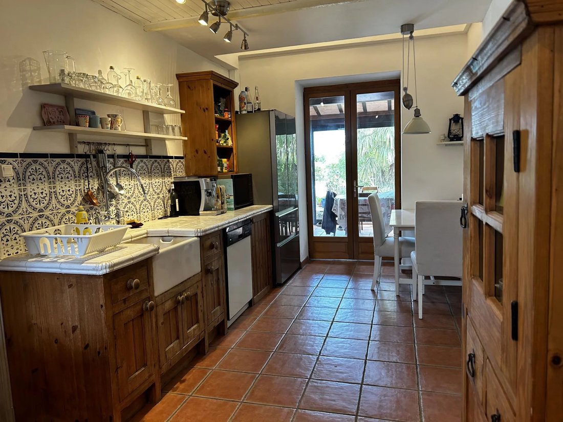 House in Mirambeau, Nouvelle-Aquitaine, France 3 - 15228197