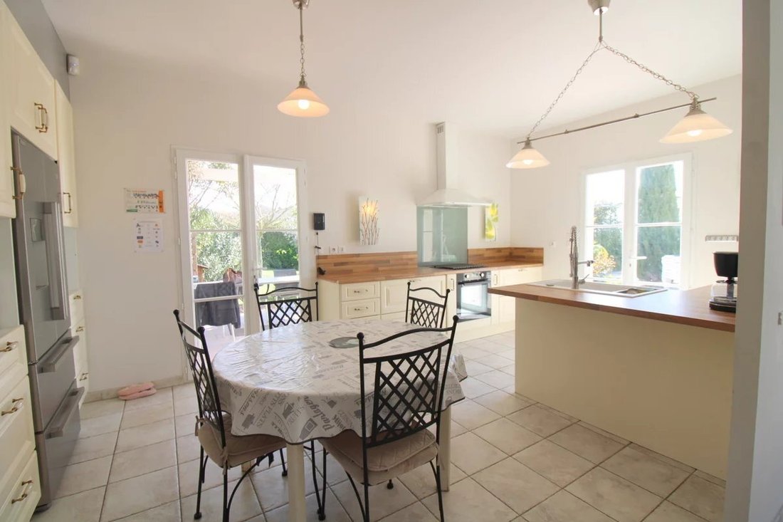 House in Jarnac-Champagne, Nouvelle-Aquitaine, France 3 - 15227872
