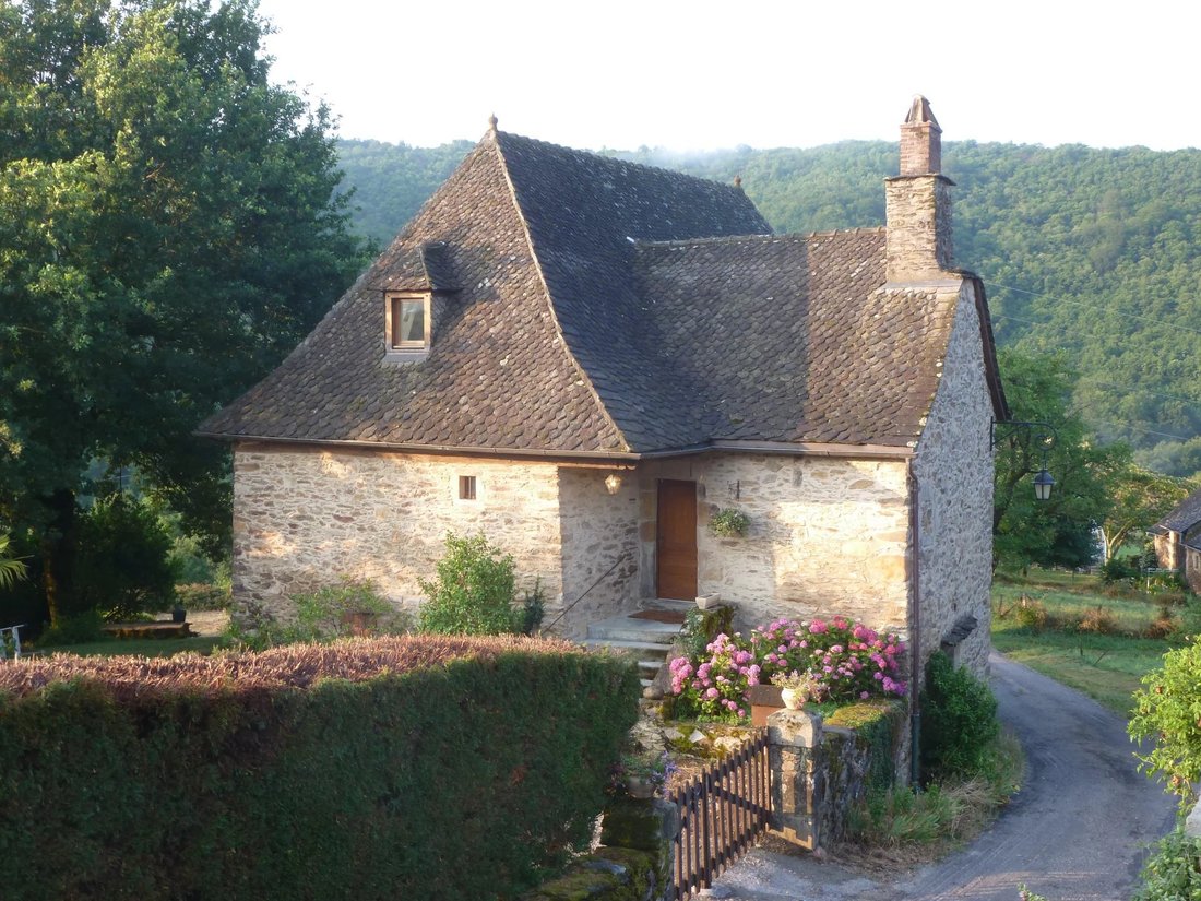 House in Gagnac-sur-Cere, Occitania, France 4 - 15228086