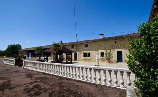 House in Villefagnan, Nouvelle-Aquitaine, France 1