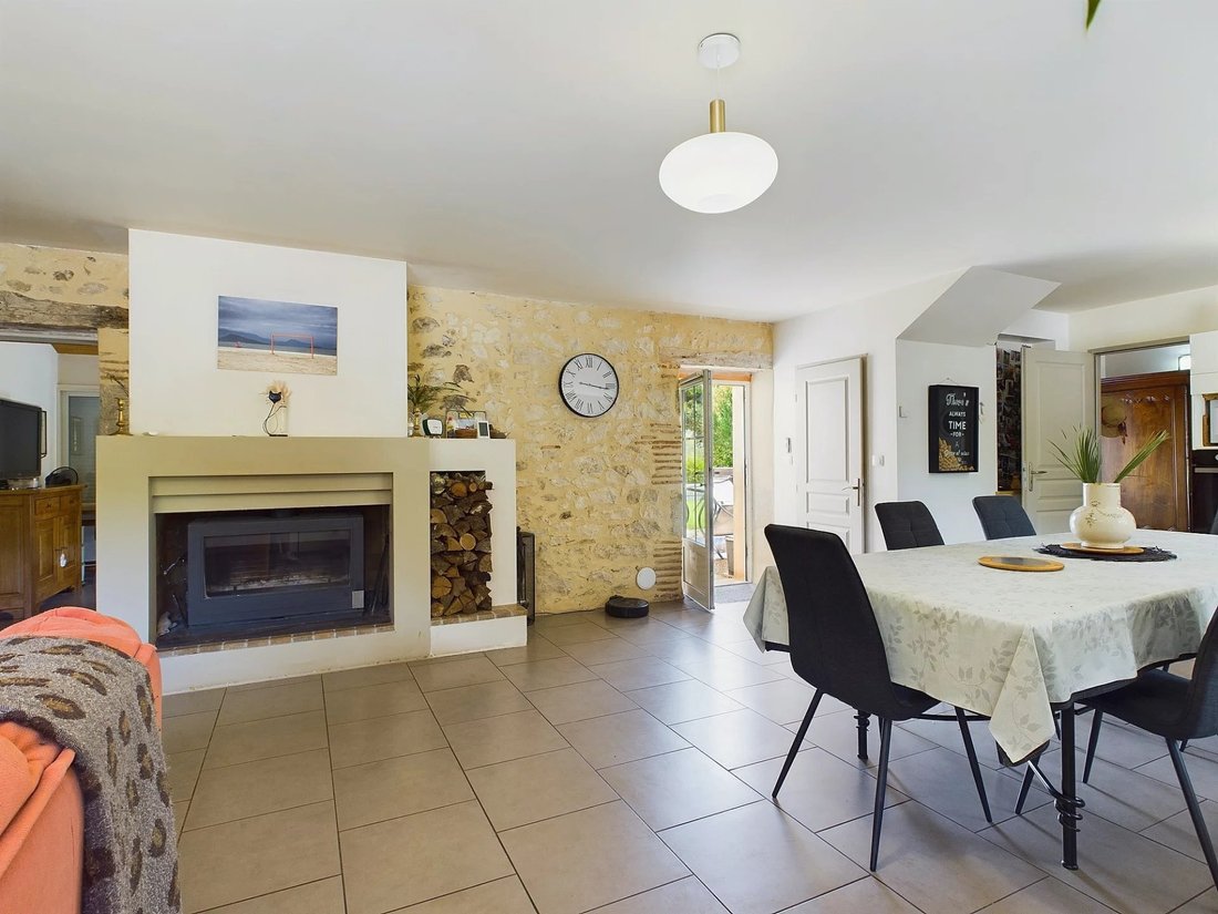 Maison à Saint-Sylvestre-sur-Lot, Nouvelle-Aquitaine, France 3 - 15227802