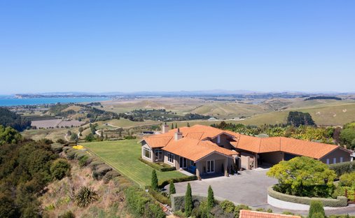House in Eskdale, Hawke's Bay, New Zealand 1