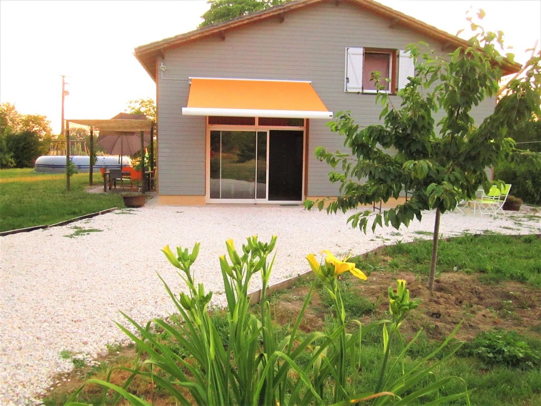 House in Saint-Colomb-de-Lauzun, Nouvelle-Aquitaine, France 2 - 15227817