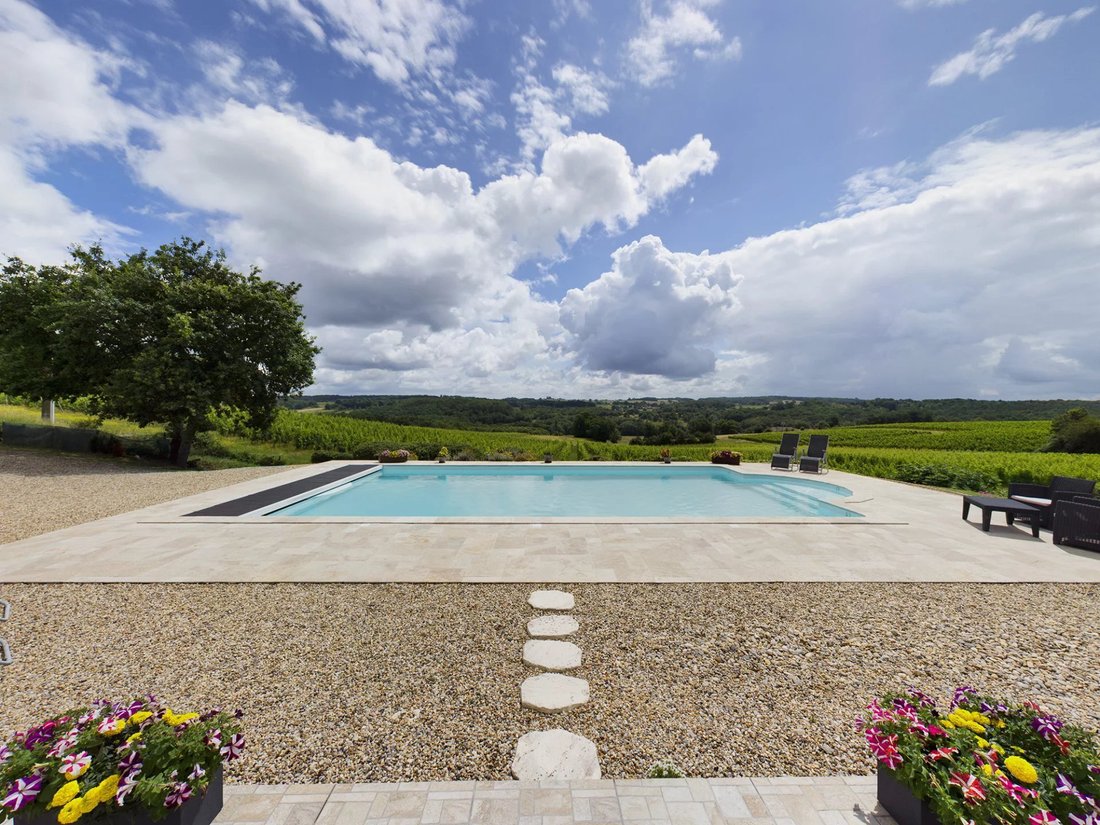 House in Sainte-Foy-la-Grande, Nouvelle-Aquitaine, France 2 - 15227997
