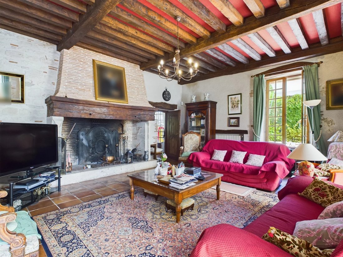 House in Pujols, Nouvelle-Aquitaine, France 3 - 15227928