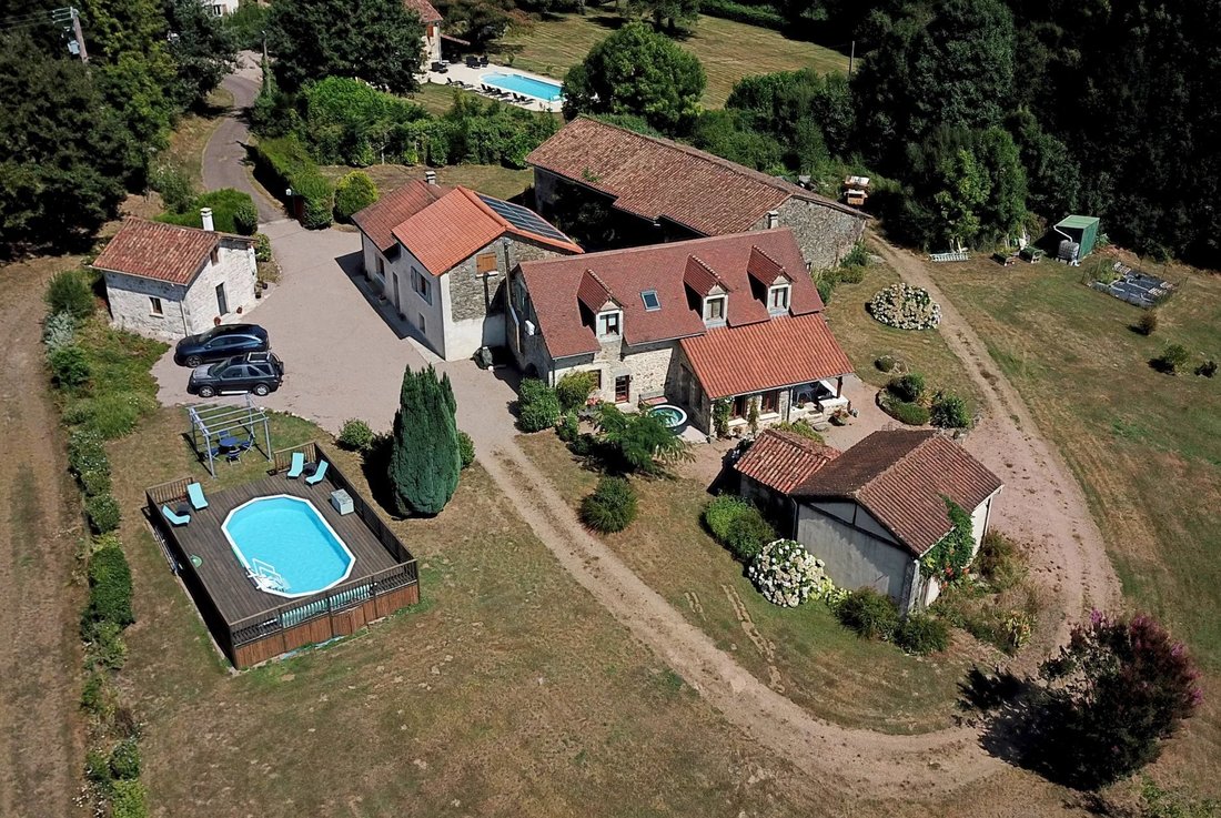 House in Champs-Romain, Nouvelle-Aquitaine, France 1 - 15228231