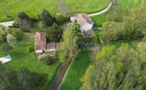 Castle for Sale in Barbezieux-Saint-Hilaire, Nouvelle-Aquitaine, France