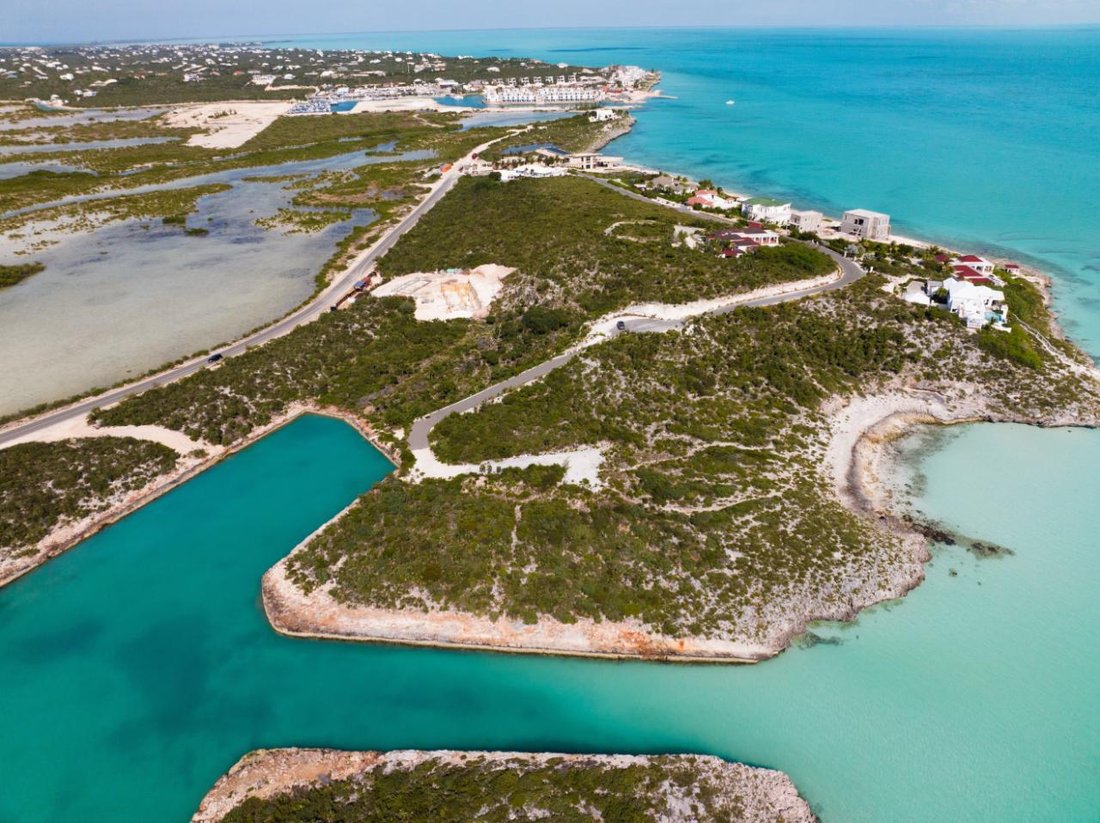 Terrain à Long Bay Hills, Caicos Islands, Îles Turks et Caïques 1 - 15227364