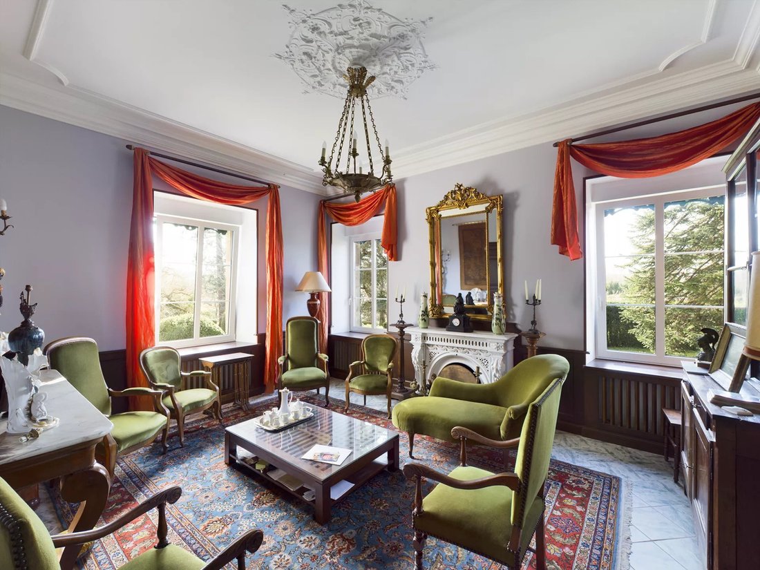 Château des Rêves: A 19th-Century Haven of Elegance & Grandeur in Occitanie
