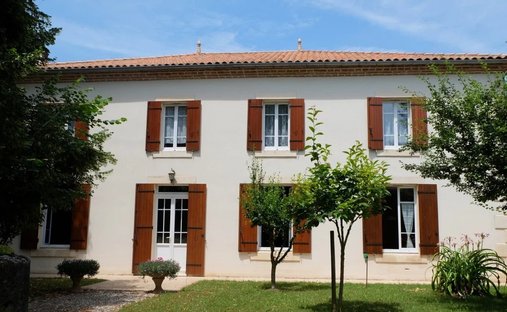 House in Sainte Catherine, Villeneuve-sur-Lot, France 1